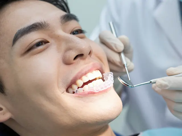 Fazety na křivé zuby: Jak se vyhnout problémům po zákroku